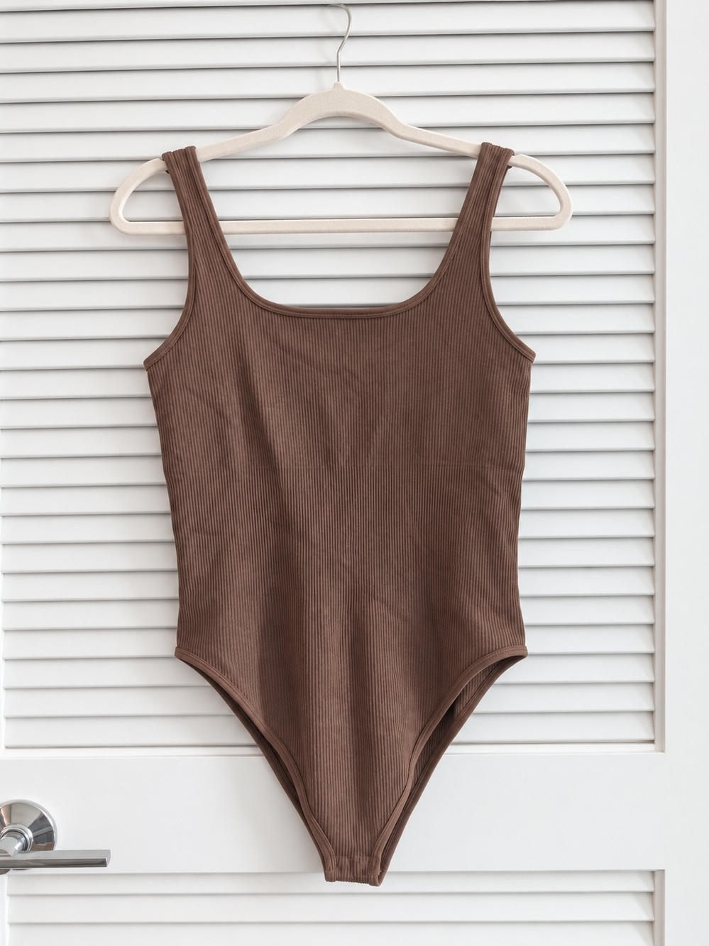 OQQ Brown Ribbed Scoop Neck Tank Bodysuit Size XL